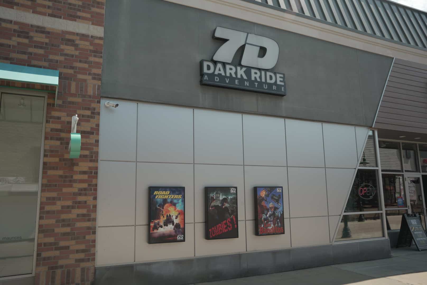 7D Dark Ride Adventure - Branson Premier