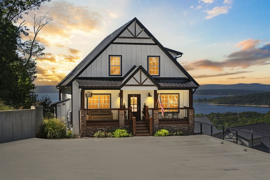 Ridgetop Retreat - Branson Premier