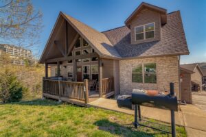 Spacious open great room inside a Branson Premier vacation home sleeping up to 32 guests