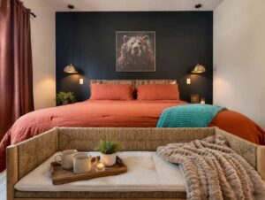 Luxury vacation rentals in Branson Missouri — an upscale Ozark lake home overlooking Table Rock Lake