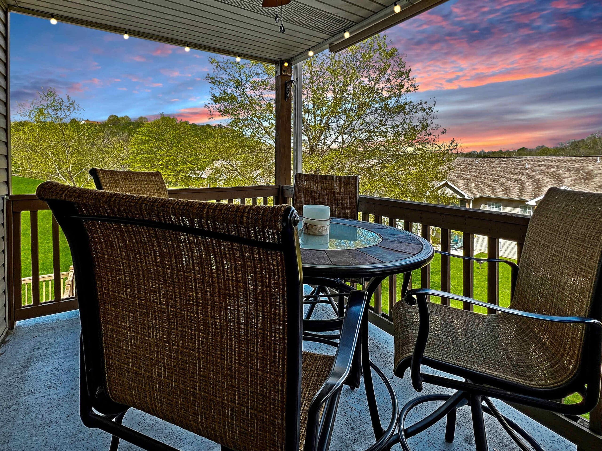 Ozark Patio Chill condo Branson Missouri near Lake Taneycomo and Tanger Outlets